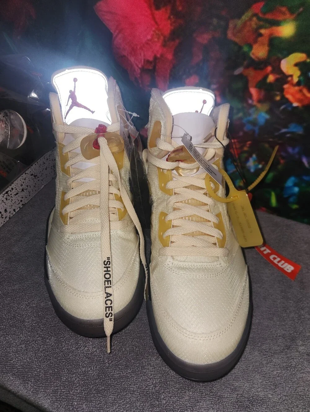 Size 11- Jordan 5 Retro Off-White Sail 